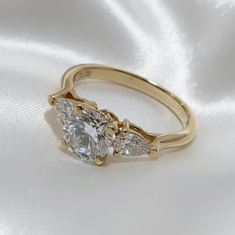 9ct Gold Trilogy Lab Grown Diamond Ring - Size N