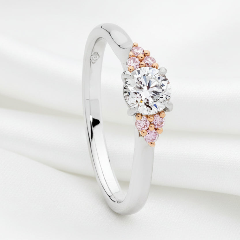 Ellendale Diamonds Australia 18ct R/W Ring EDJR039