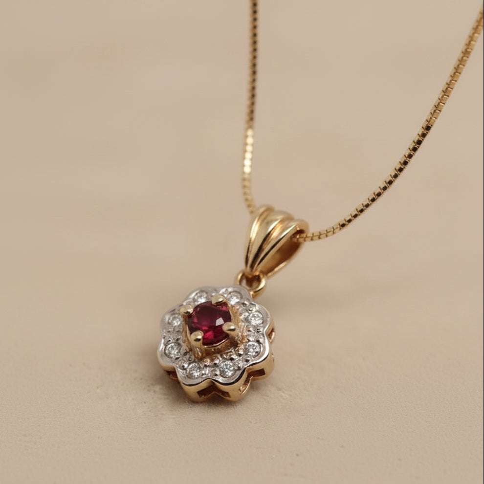 9ct Gold & Diamond Daisy Cluster Pendant with Ruby Centre