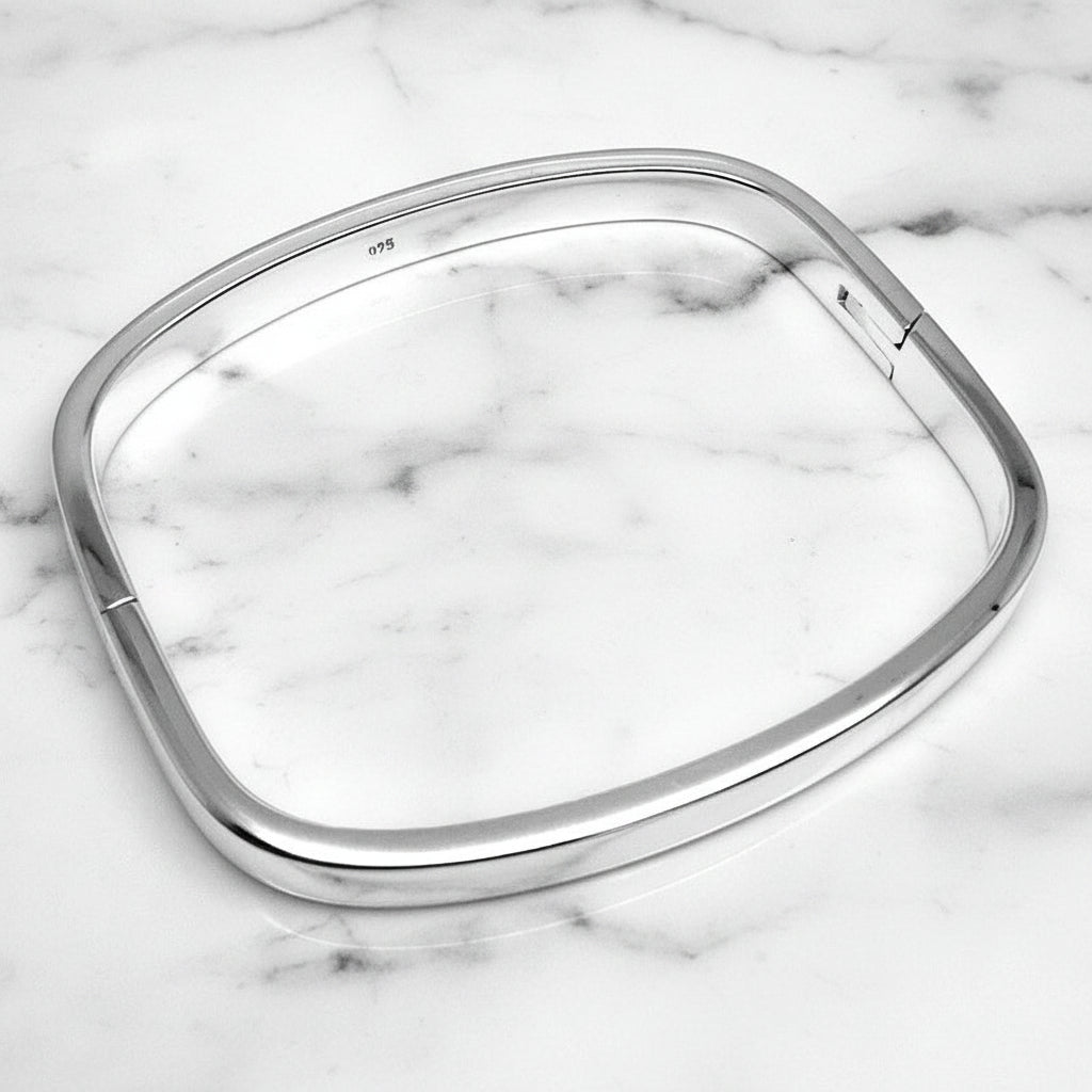 LOONA Sterling Silver Rectangular Hinged Bangle