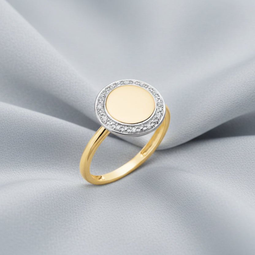 9ct Gold & Diamond Disc Ring - Size O