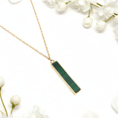 9ct Gold Necklace with Bar Malachite attached Pendant