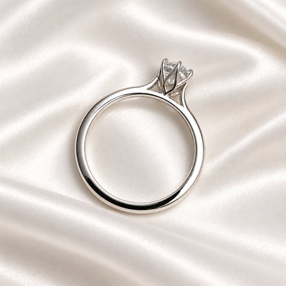 Russ Studios 9ct White Gold 0.59ct Lab Diamond Solitaire Ring - Size M