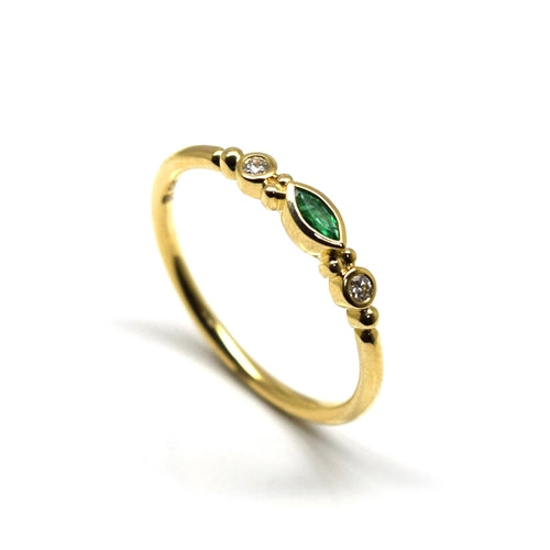 9ct Yellow Gold Marquise Emerald & Diamond Ring - Size O
