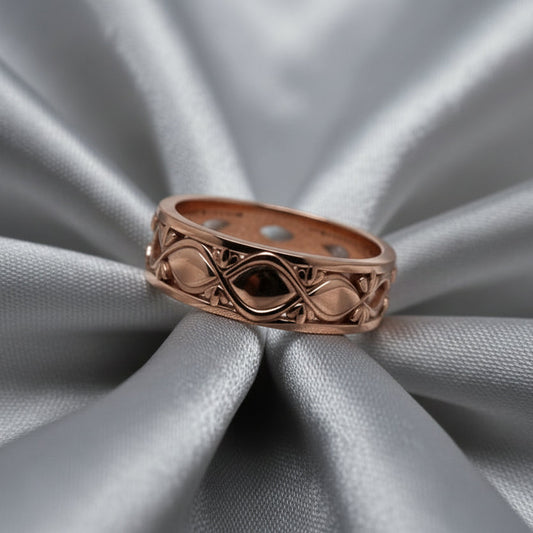 Russ Studios 9ct Rose Gold Patterned Ring - Size W.5